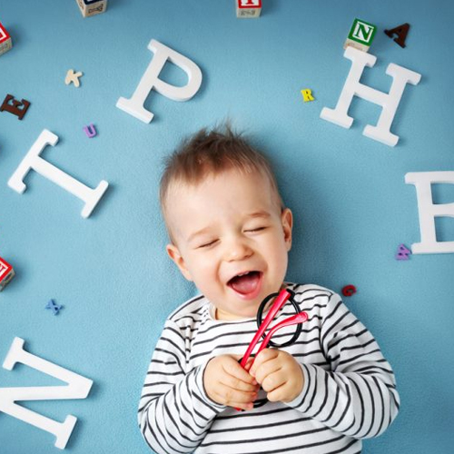 Com a palavra, o bebê: o que esperar de cada fase do desenvolvimento da fala